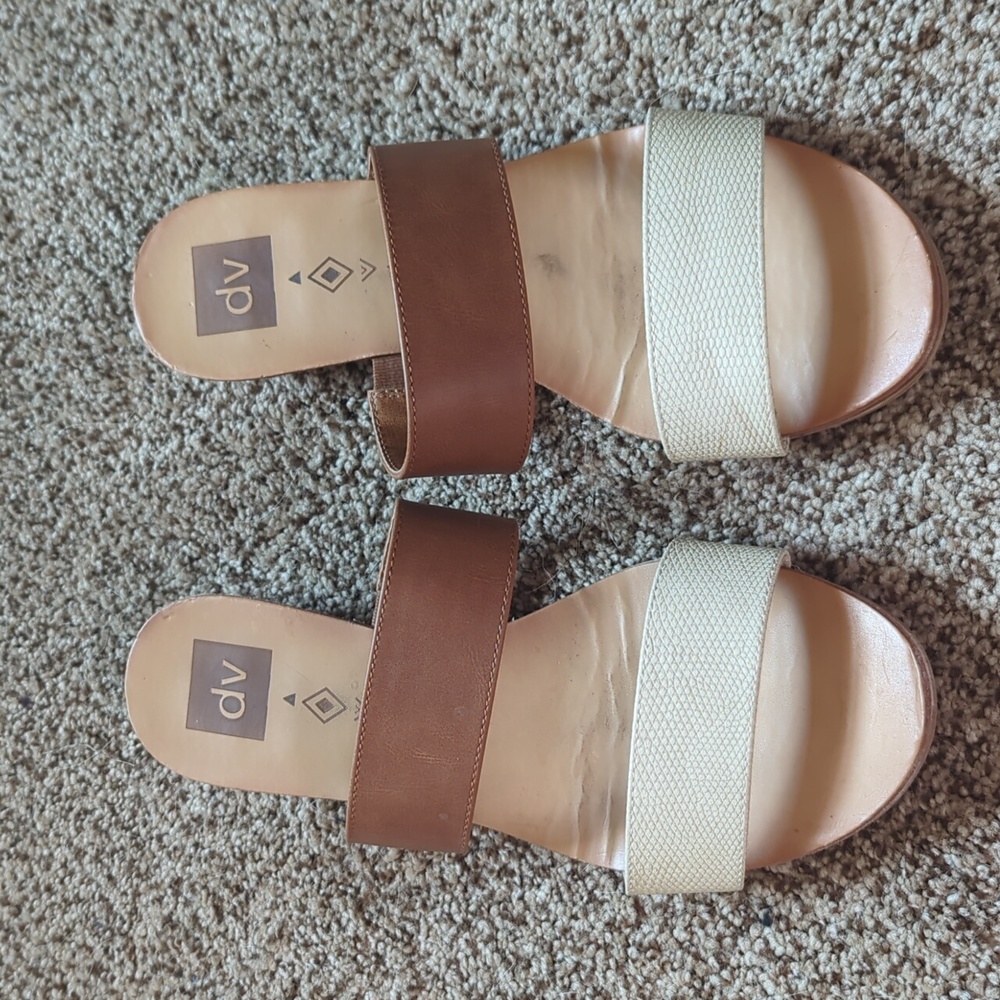 DV Dolce Vita 10 Strappy Sandals